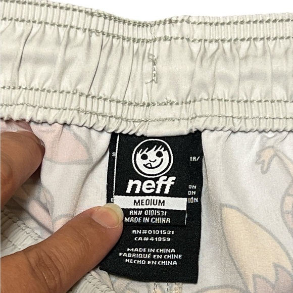 Neff Men’s Desert Scene Graphic Swim Trunks Size M - Picture 5 of 8